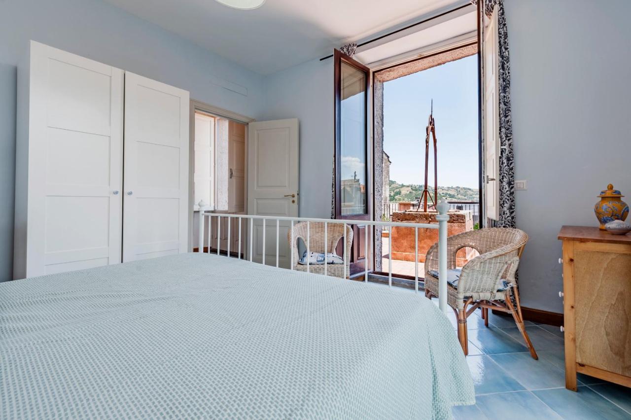 Gli Iris Apartments By Wonderful Italy リングアグロッサ エクステリア 写真