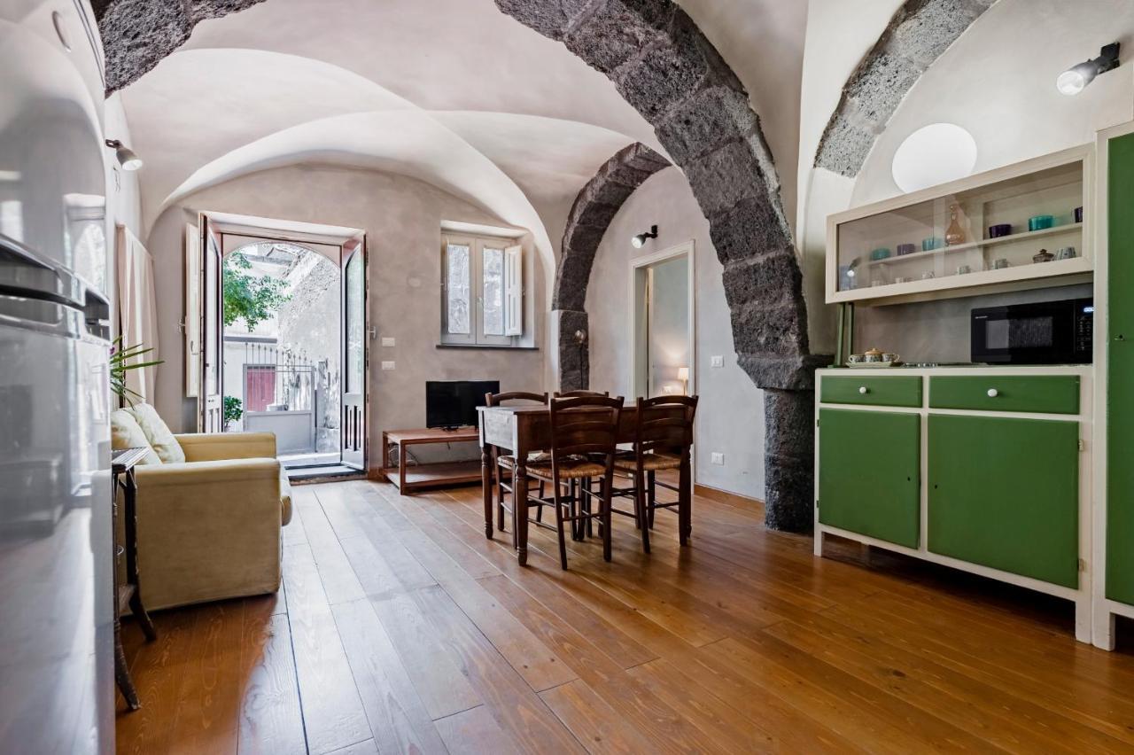 Gli Iris Apartments By Wonderful Italy リングアグロッサ エクステリア 写真
