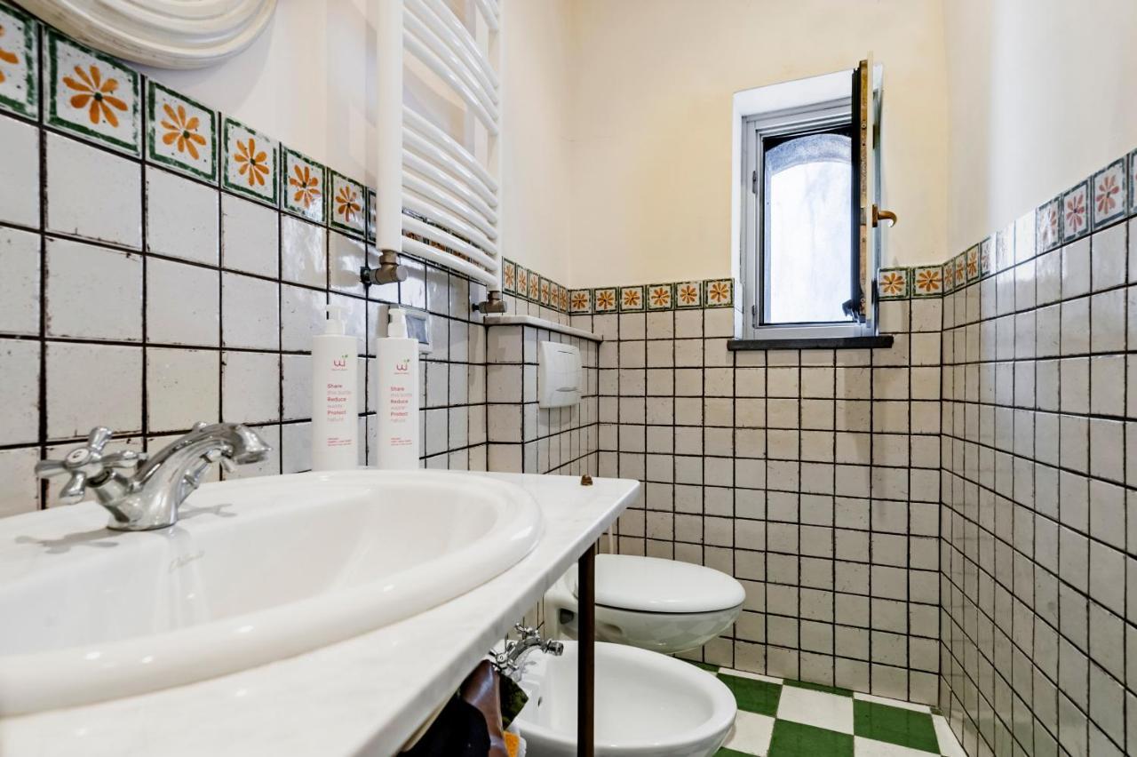 Gli Iris Apartments By Wonderful Italy リングアグロッサ エクステリア 写真