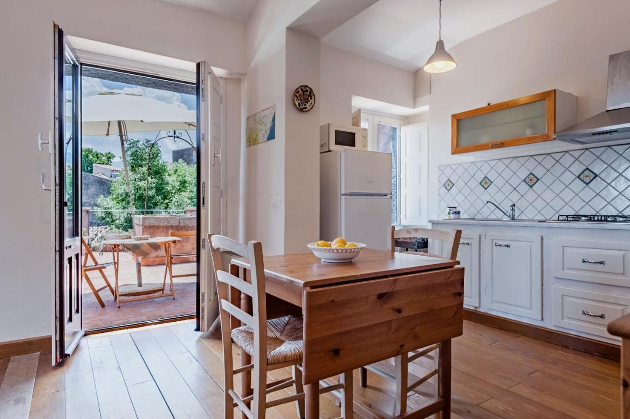 Gli Iris Apartments By Wonderful Italy リングアグロッサ エクステリア 写真
