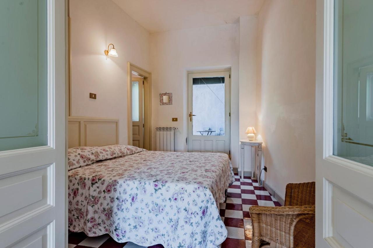Gli Iris Apartments By Wonderful Italy リングアグロッサ エクステリア 写真