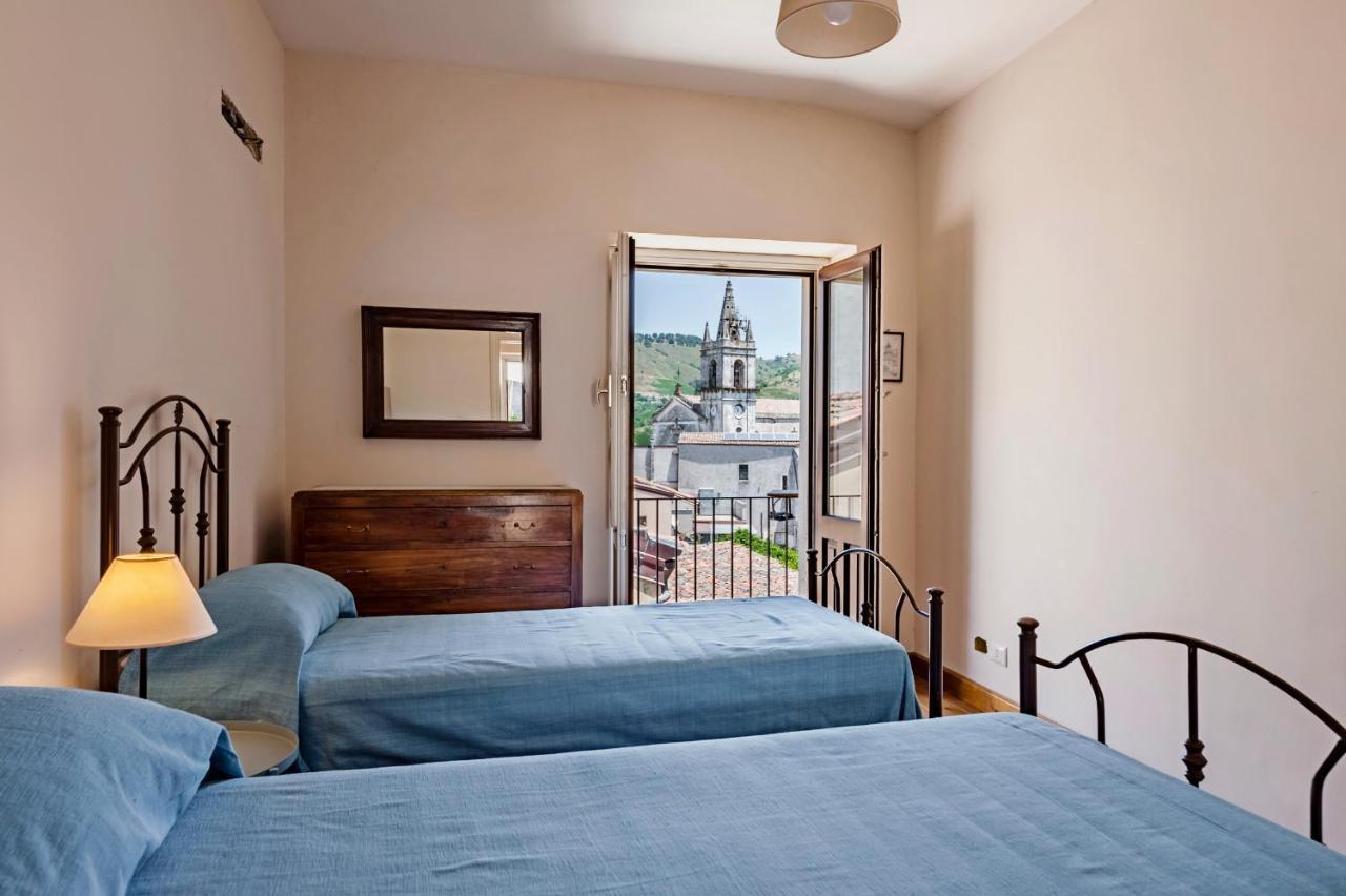 Gli Iris Apartments By Wonderful Italy リングアグロッサ エクステリア 写真